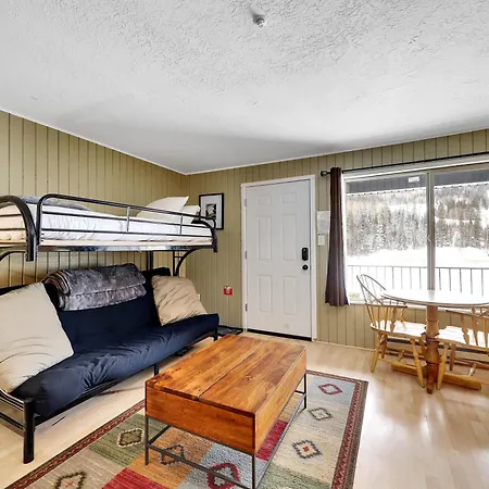 Edelweiss #202 Apartment